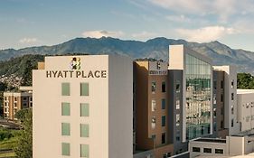 Hyatt Place San Jose Pinares